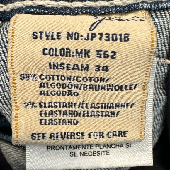 Miss Me NWOT, size 25, inseam 34” never worn - Picture 5 of 5